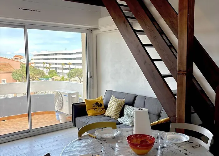 T3, A 50m De La Avec Terrasse, Parking Et Ascenseur - - Fr-1-529-181 Διαμέρισμα *